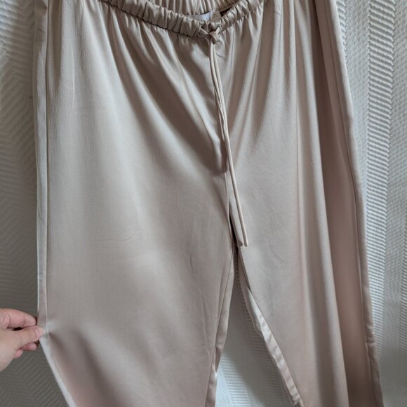 NWT Mango Satin Palazzo Trousers Pants Elastic Waist Drawstring Pull-on Large - Picture 4 of 11
